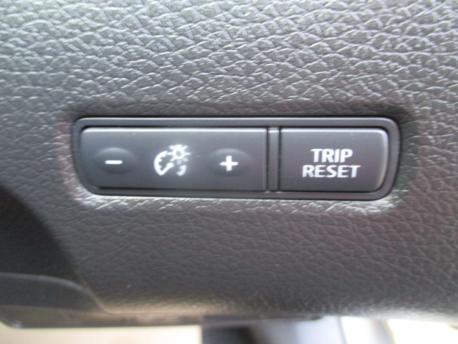 Used Nissan Pulsar 2016 for sale - 76422875: Photo 45