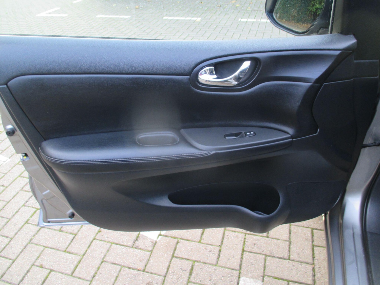 Used Nissan Pulsar 2016 for sale - 76422875: Photo 50