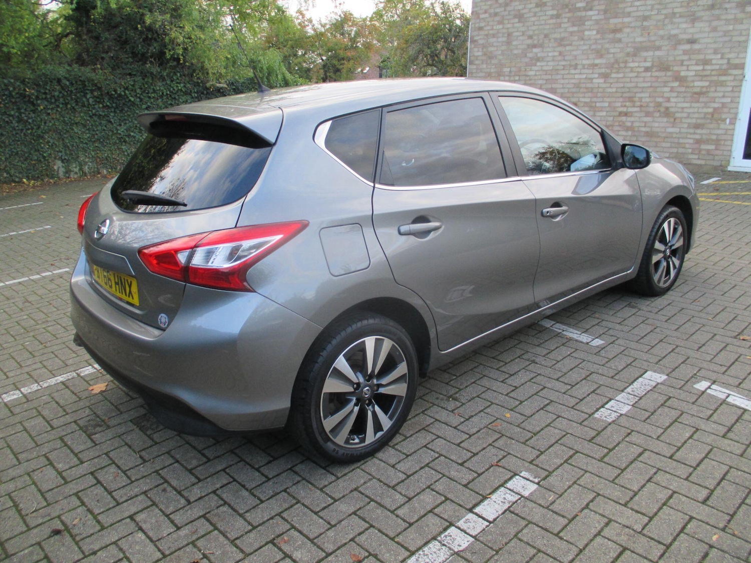 Used Nissan Pulsar 2016 for sale - 76422875: Photo 7