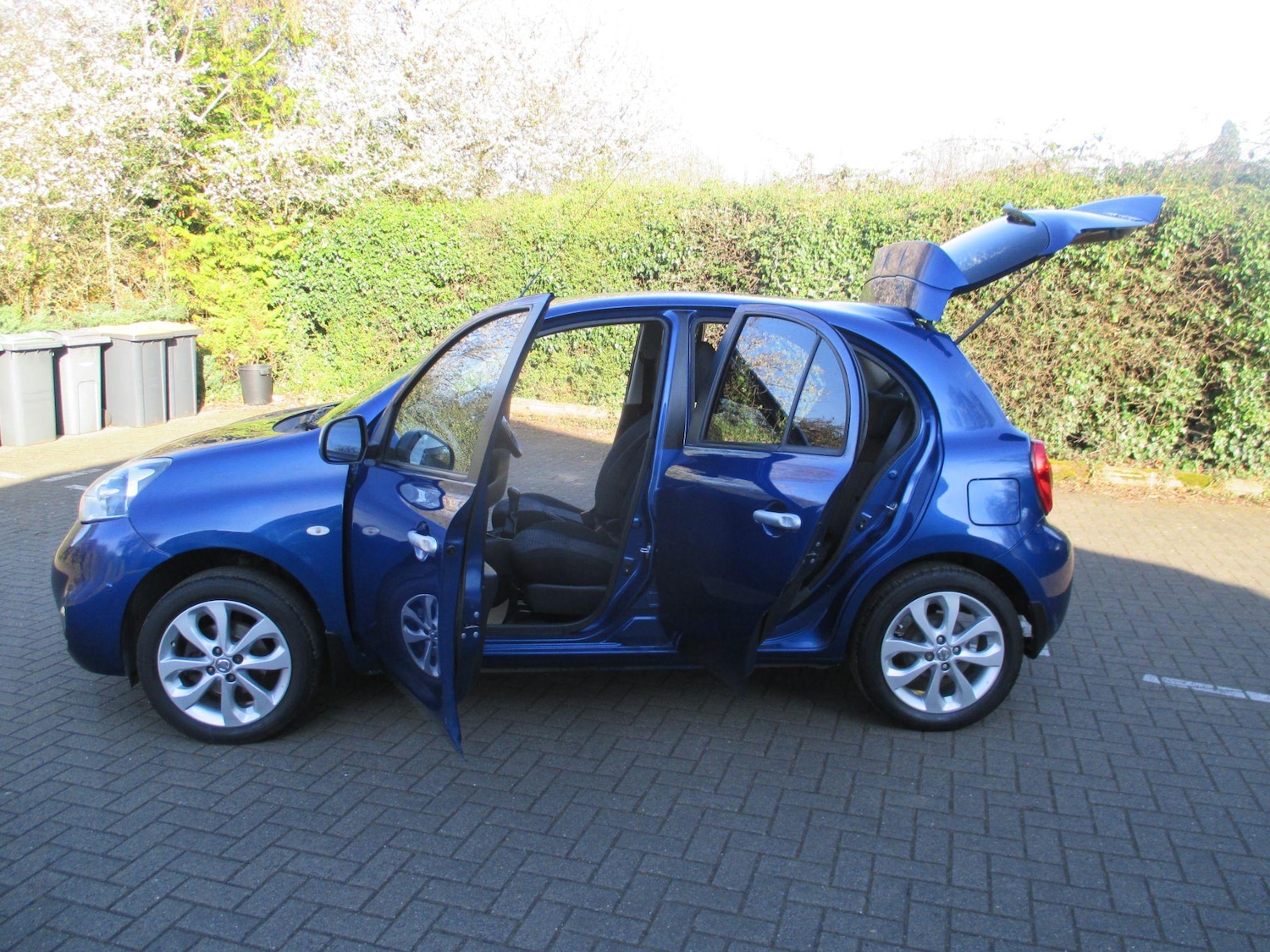 Vehicle 9