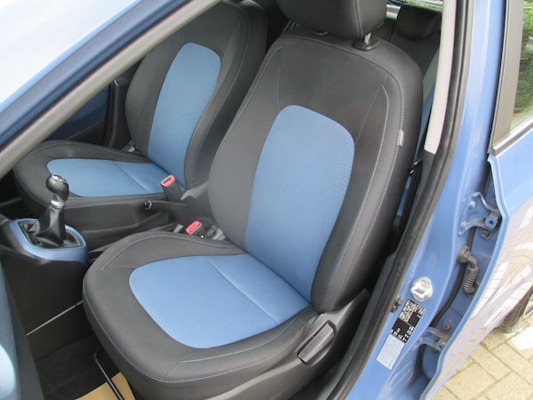 Used Hyundai i10 2017 for sale - 76121586: Photo 31