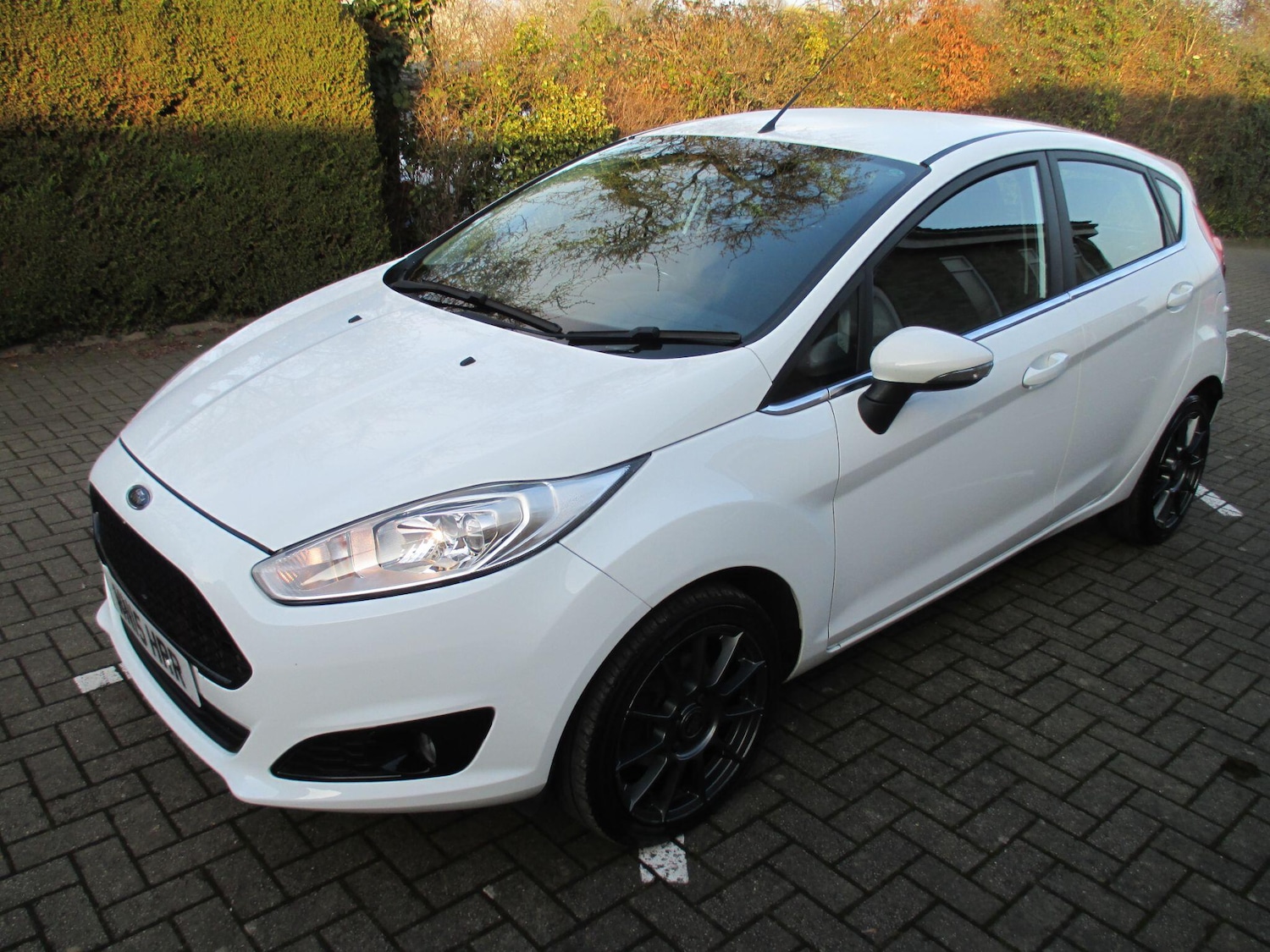 Used Ford Fiesta for sale - 77769634: Photo 2