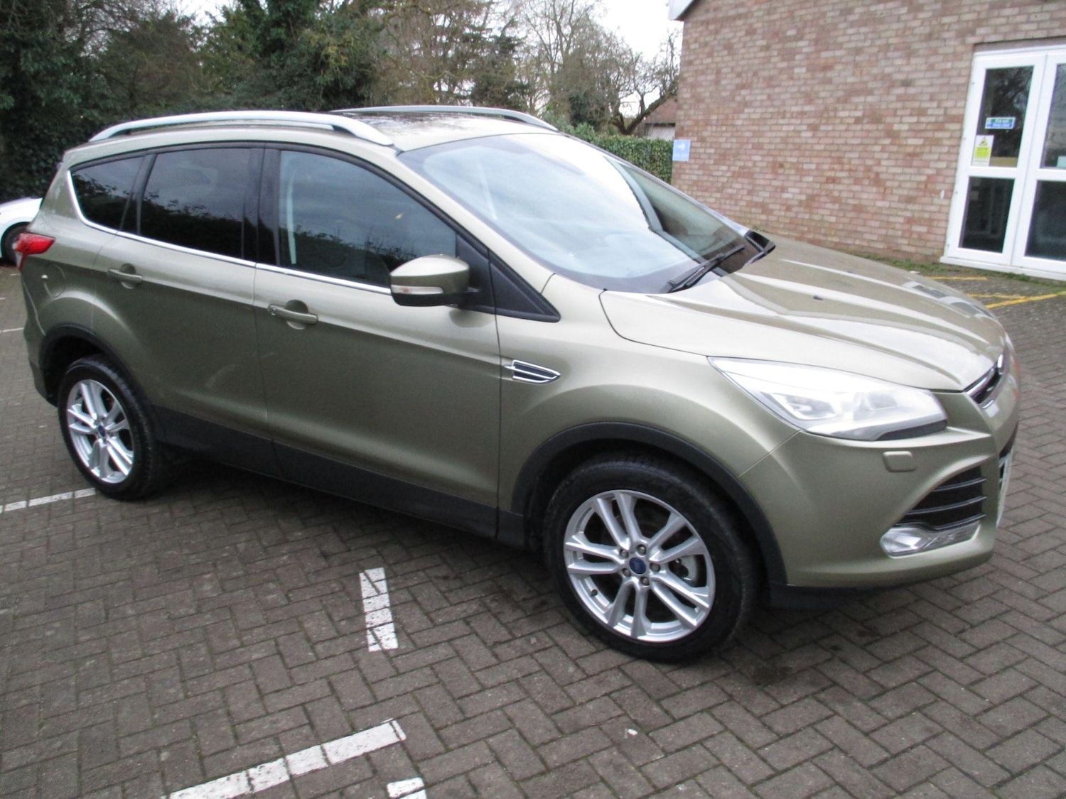 Used Ford Kuga for sale - 76728811: Photo 1