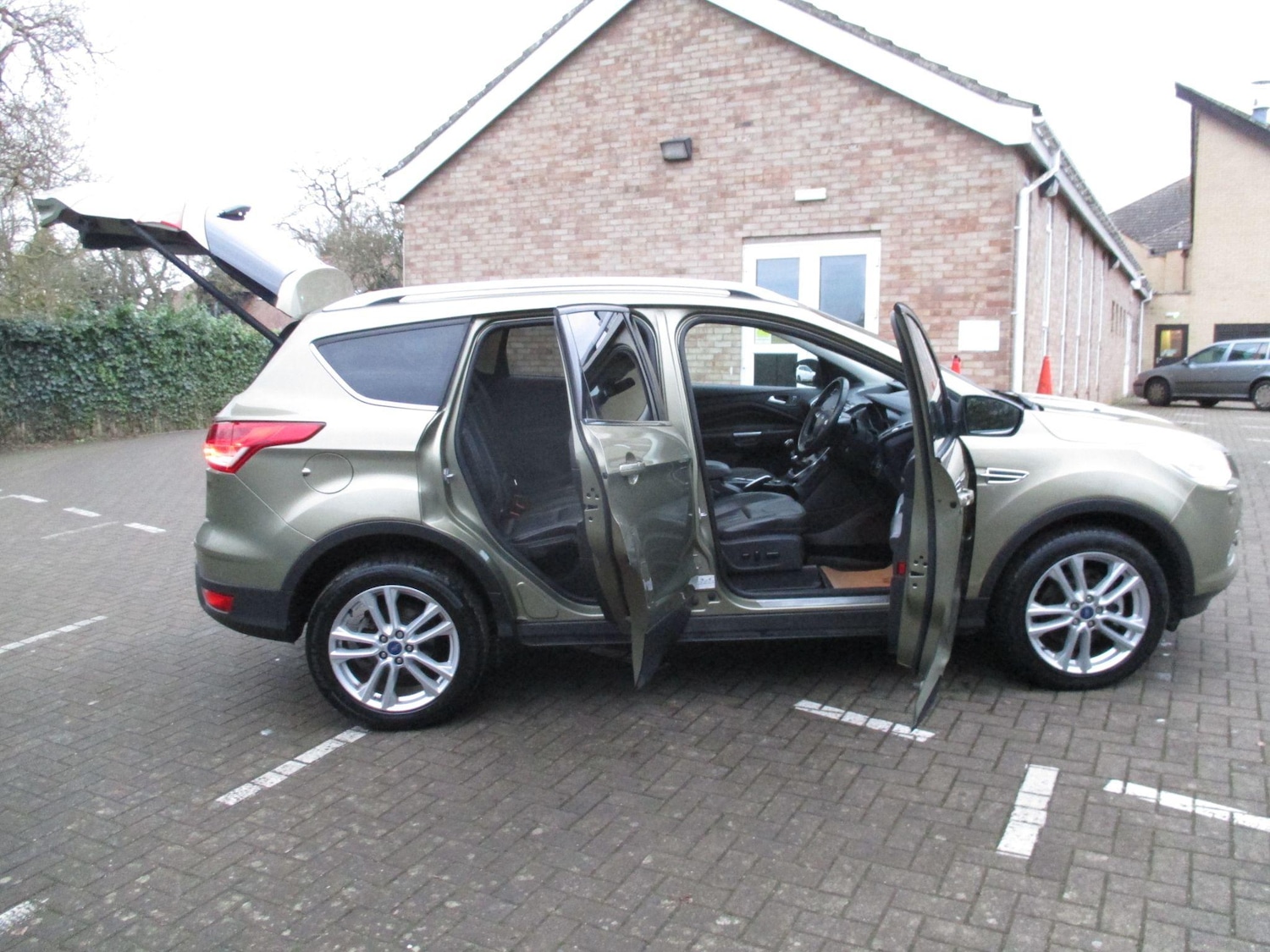 Used Ford Kuga for sale - 76728811: Photo 9