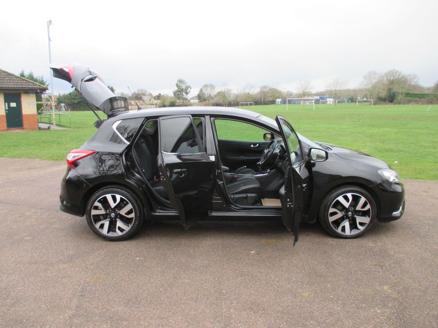 Used Nissan Pulsar 2016 for sale - 77524291: Photo 9