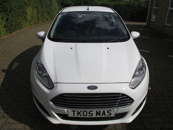Used Ford Fiesta 2015 for sale - 75914719: Photo