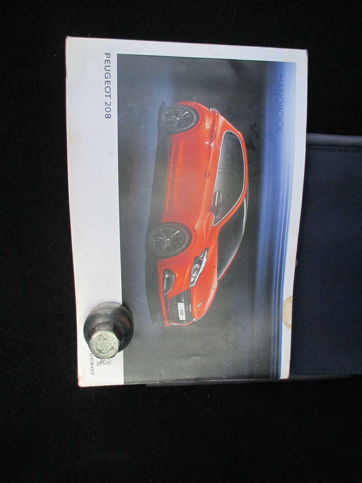 Used Peugeot 208 2015 for sale - 76975428: Photo 41