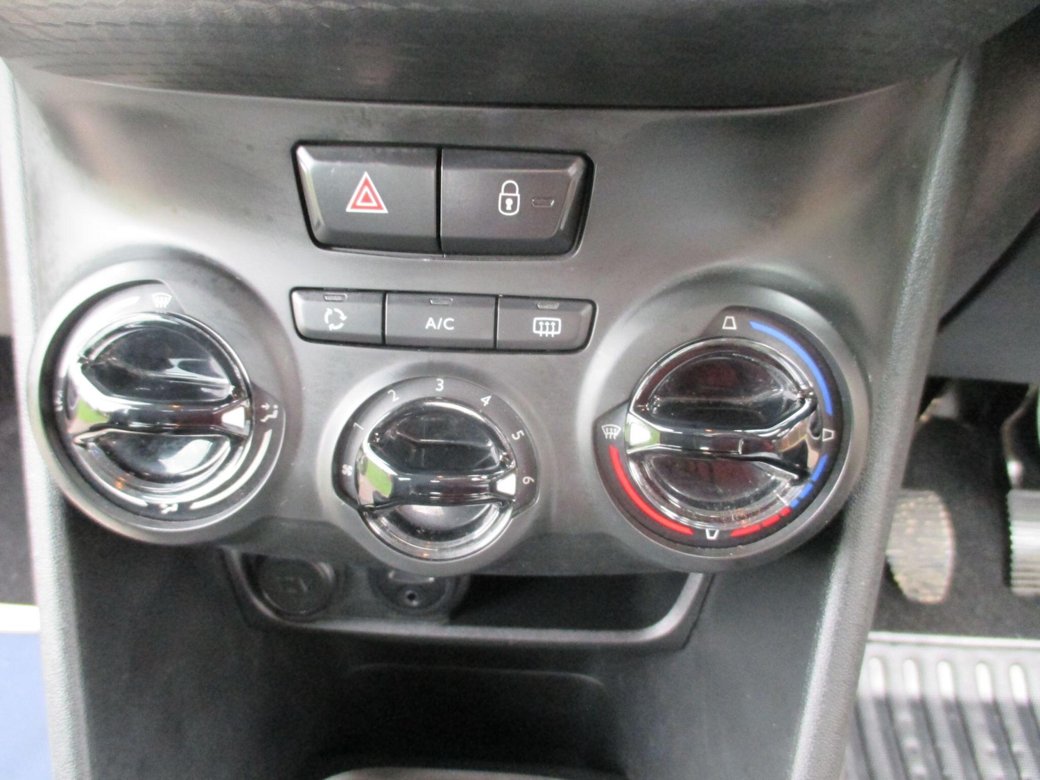 Used Peugeot 2008 2016 for sale - 77202716: Photo 20