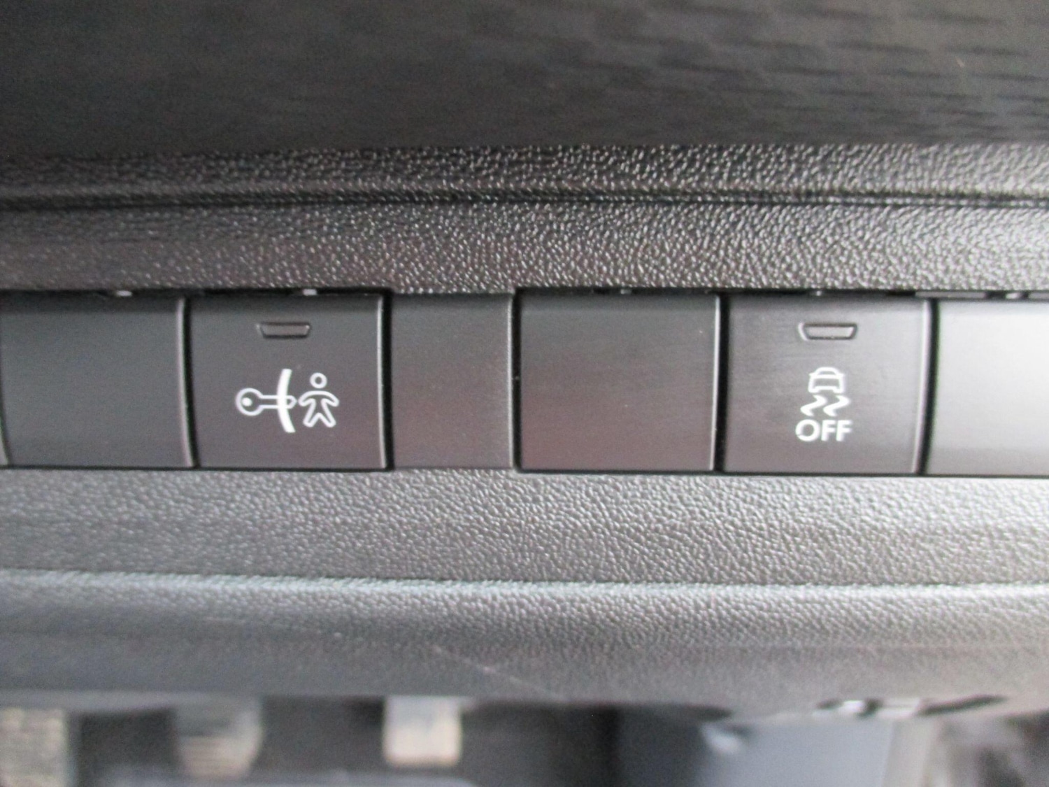 Used Peugeot 2008 2016 for sale - 77202716: Photo 37