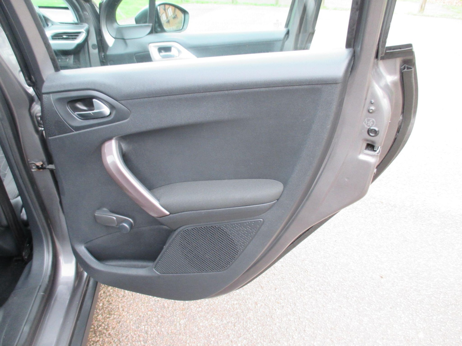 Used Peugeot 2008 2016 for sale - 77202716: Photo 40