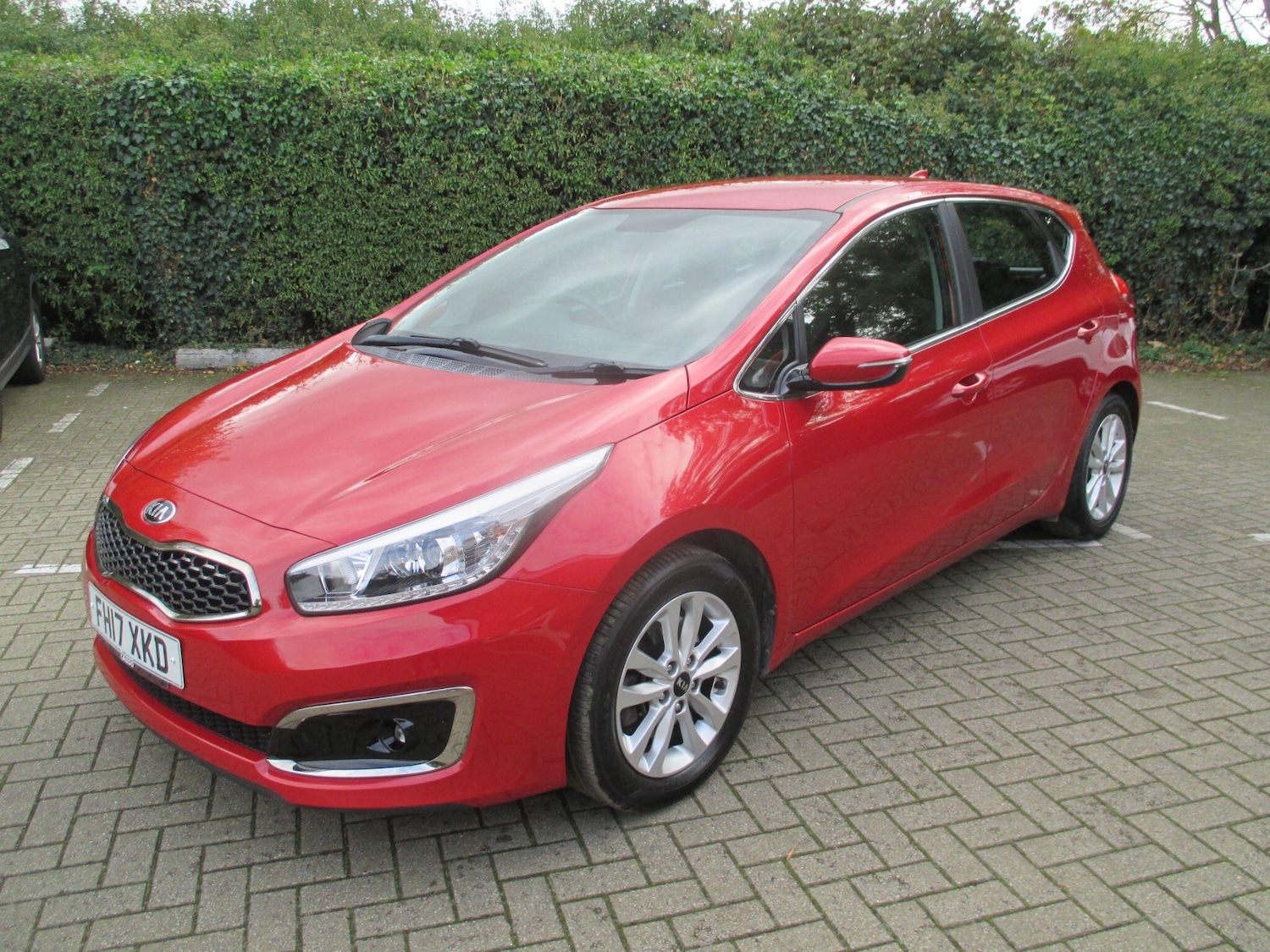 Used Kia Ceed 2017 for sale - 76214713: Photo 2