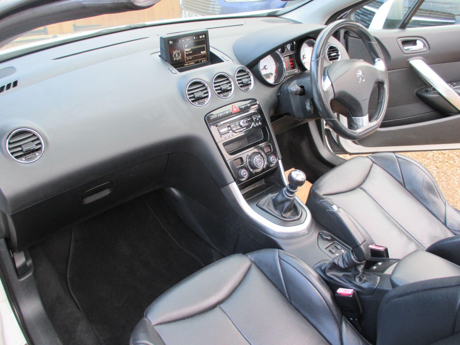 Used Peugeot 308 2013 for sale - 77839310: Photo 18