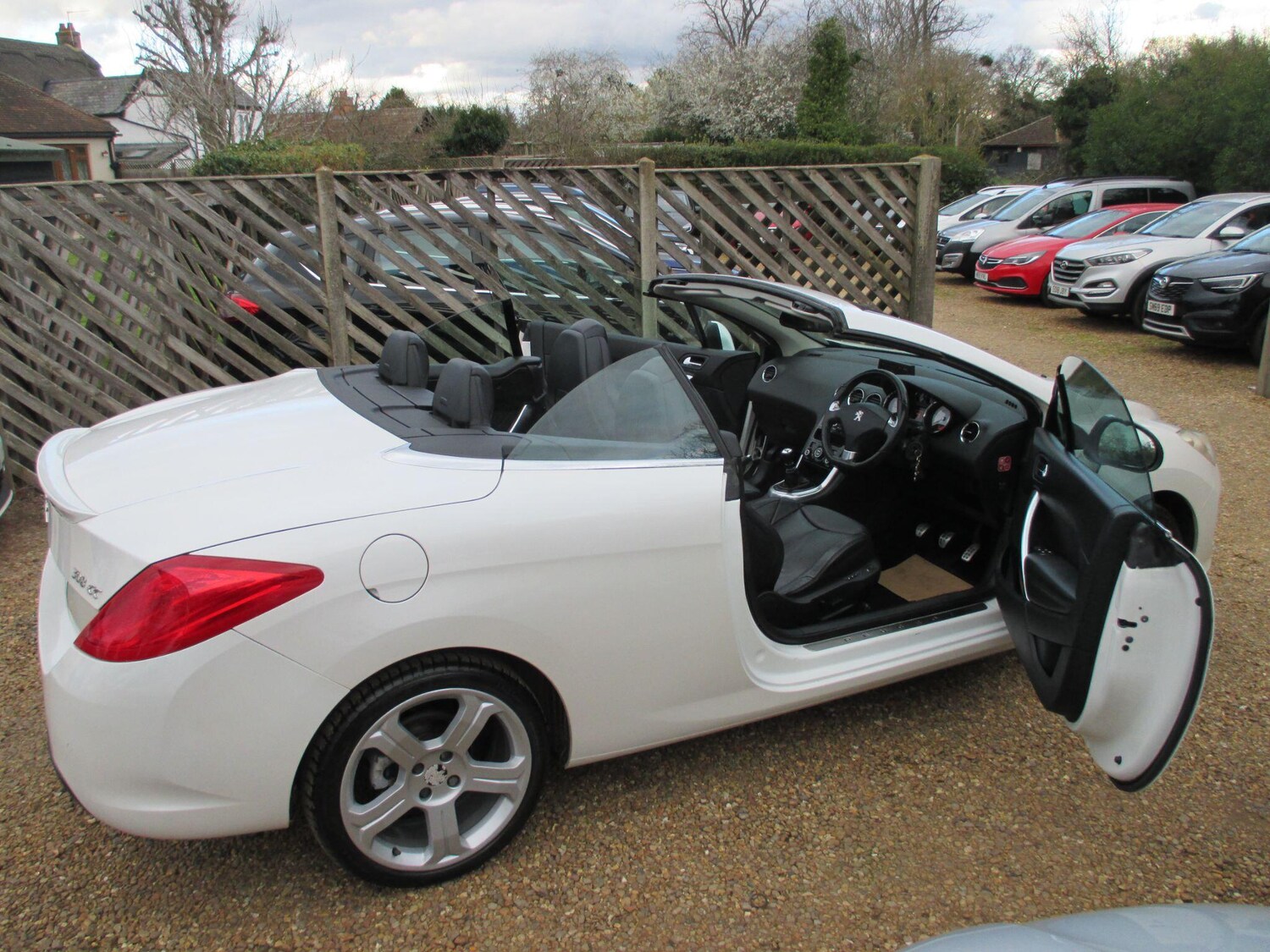 Used Peugeot 308 2013 for sale - 77839310: Photo 51