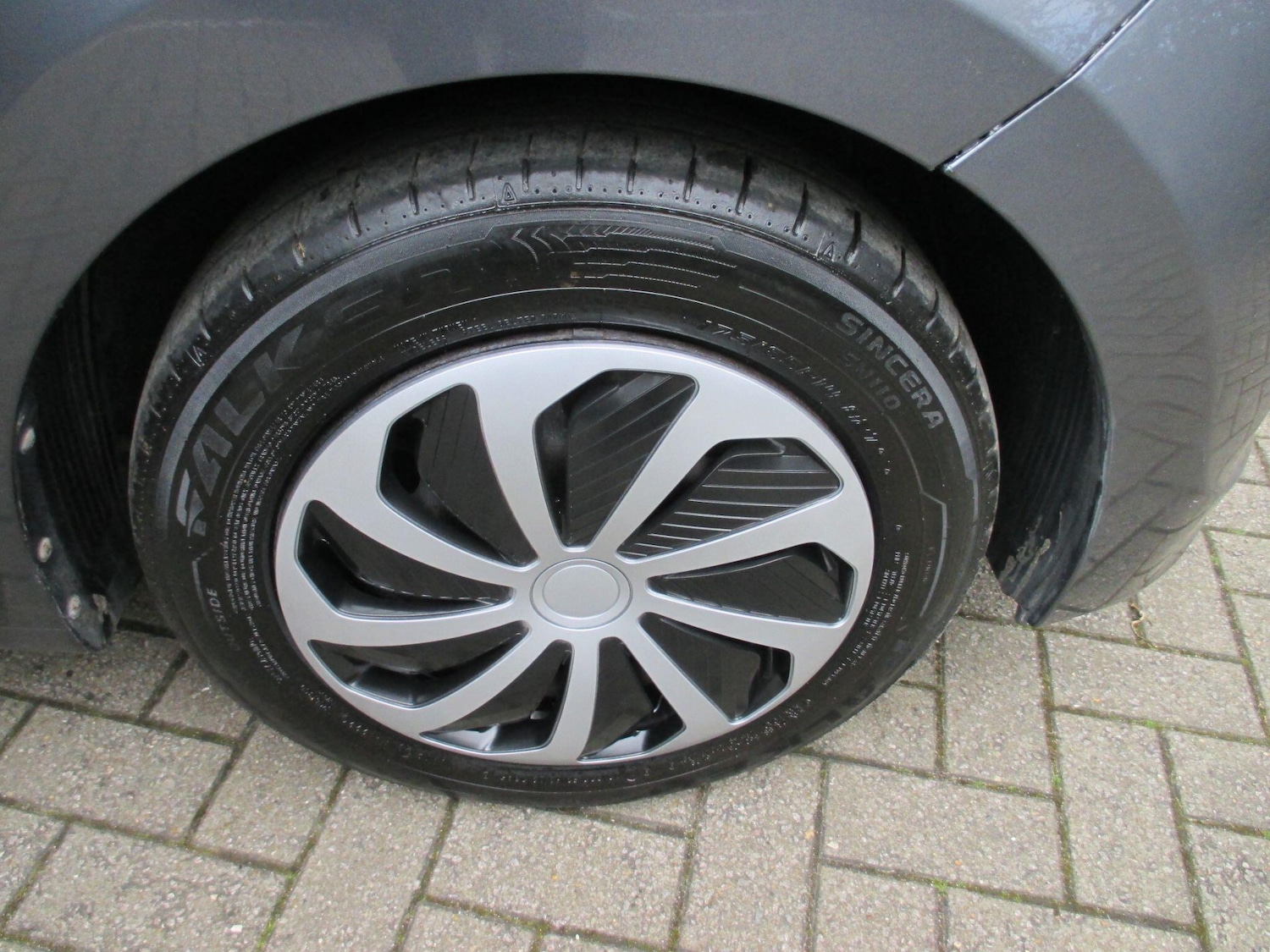 Used Hyundai i10 2014 for sale - 78072121: Photo 11