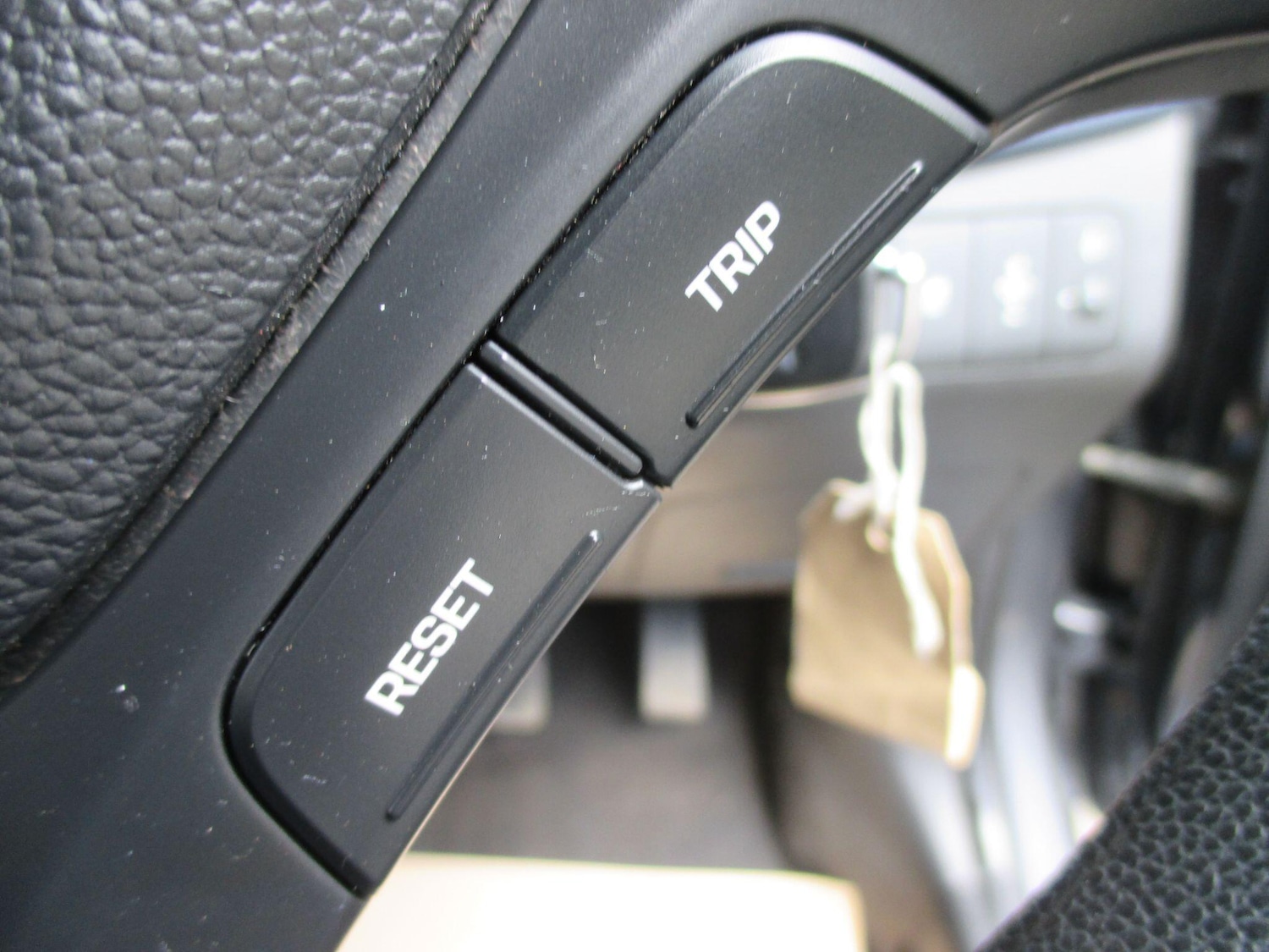 Used Hyundai i10 2014 for sale - 78072121: Photo 30