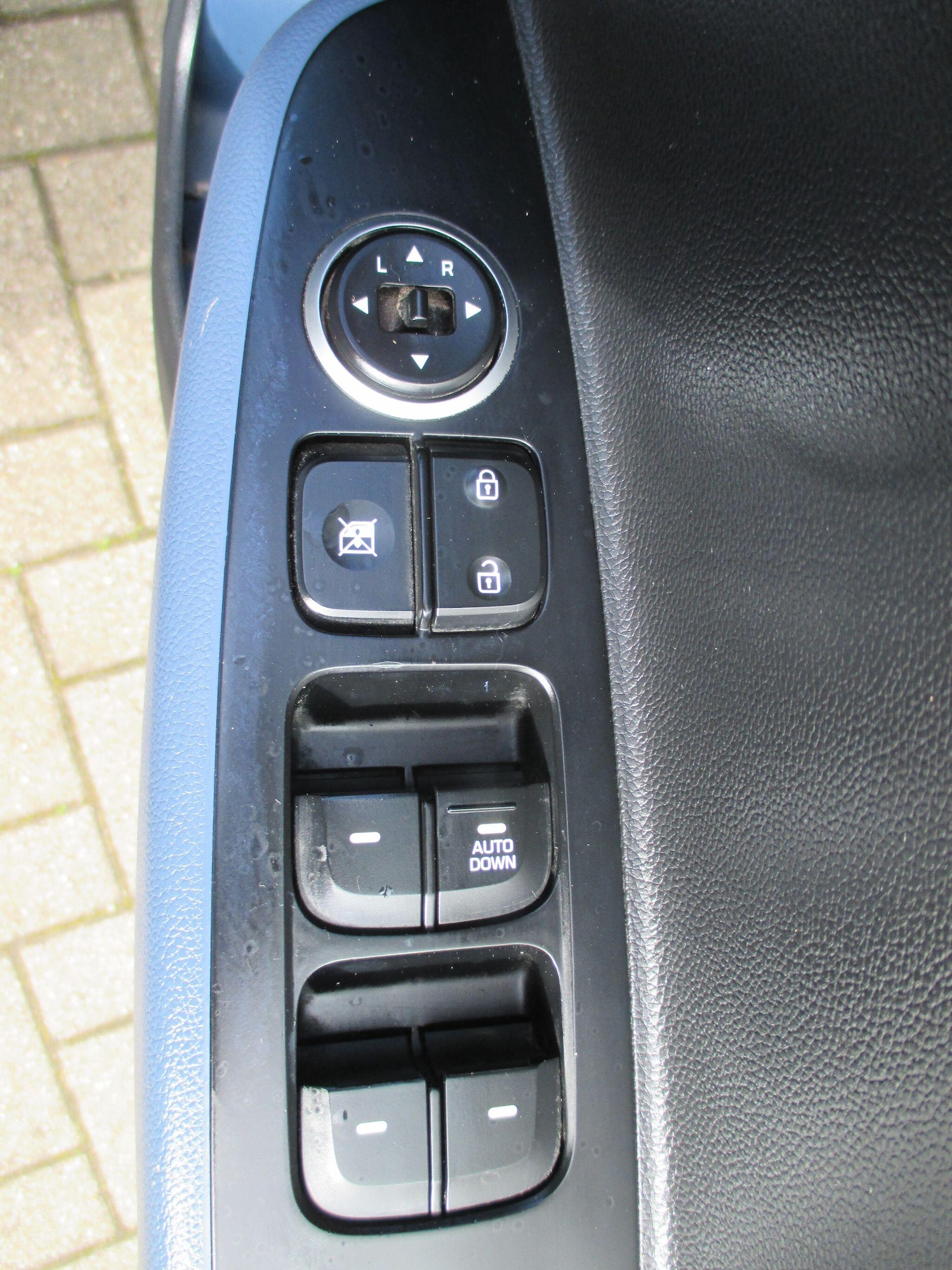 Used Hyundai i10 2014 for sale - 78072121: Photo 38