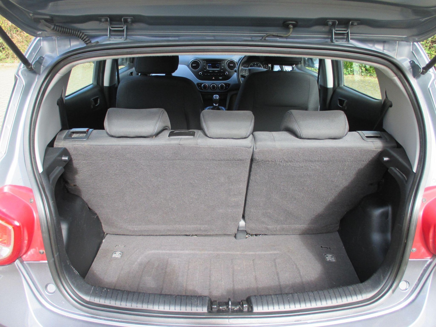 Used Hyundai i10 2014 for sale - 78072121: Photo 43