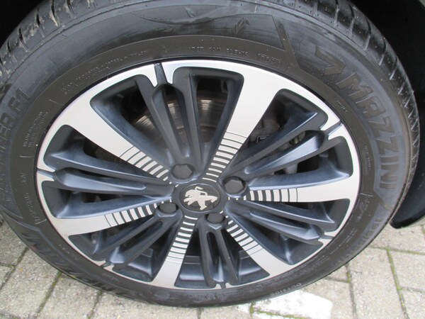 Used Peugeot 208 2019 for sale - 75751689: Photo 12