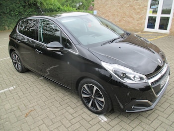 Used Peugeot 208 2019 for sale - 75751689: Photo