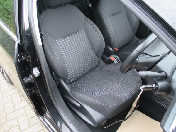 Used Peugeot 208 2019 for sale - 75751689: Photo 22