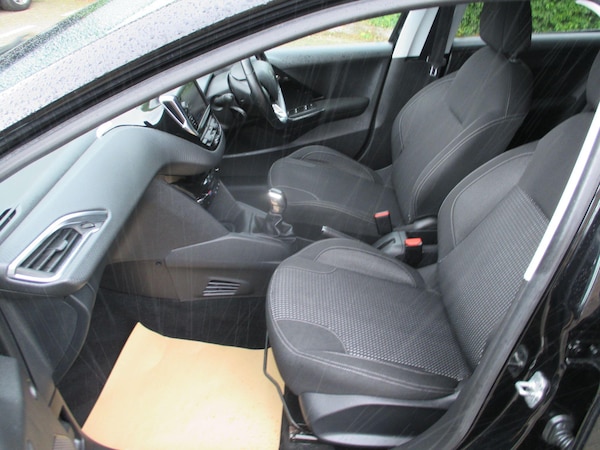 Used Peugeot 208 2019 for sale - 75751689: Photo 23