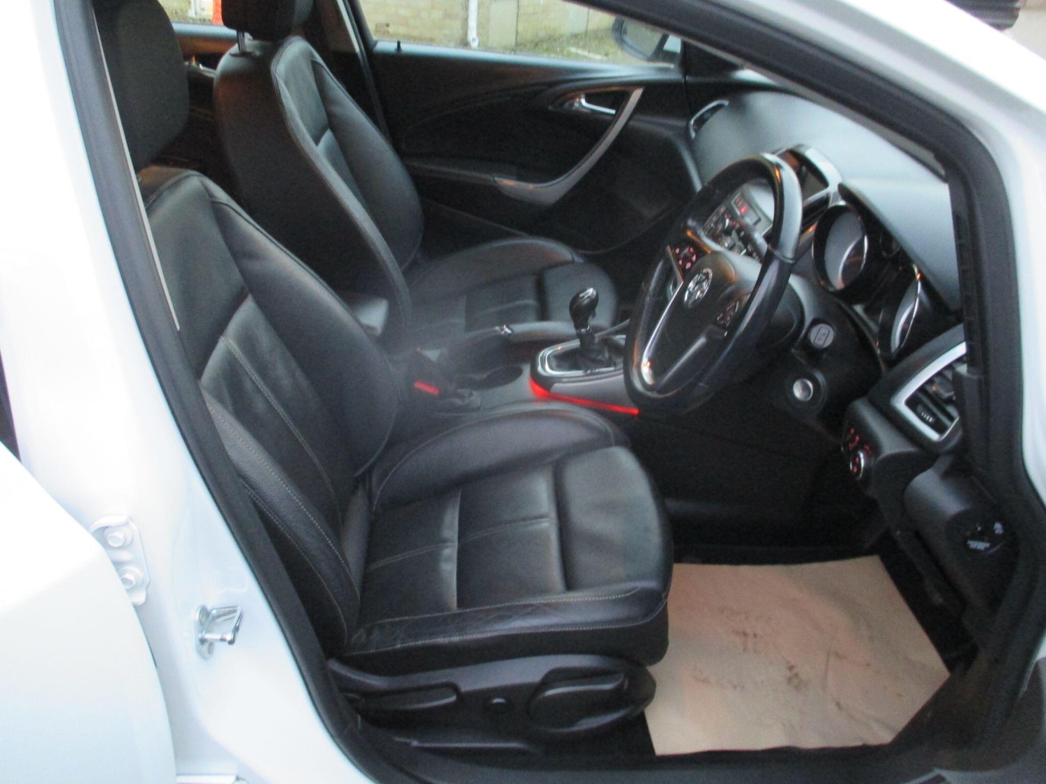 Used Vauxhall Astra 2014 for sale - 76440656: Photo 23