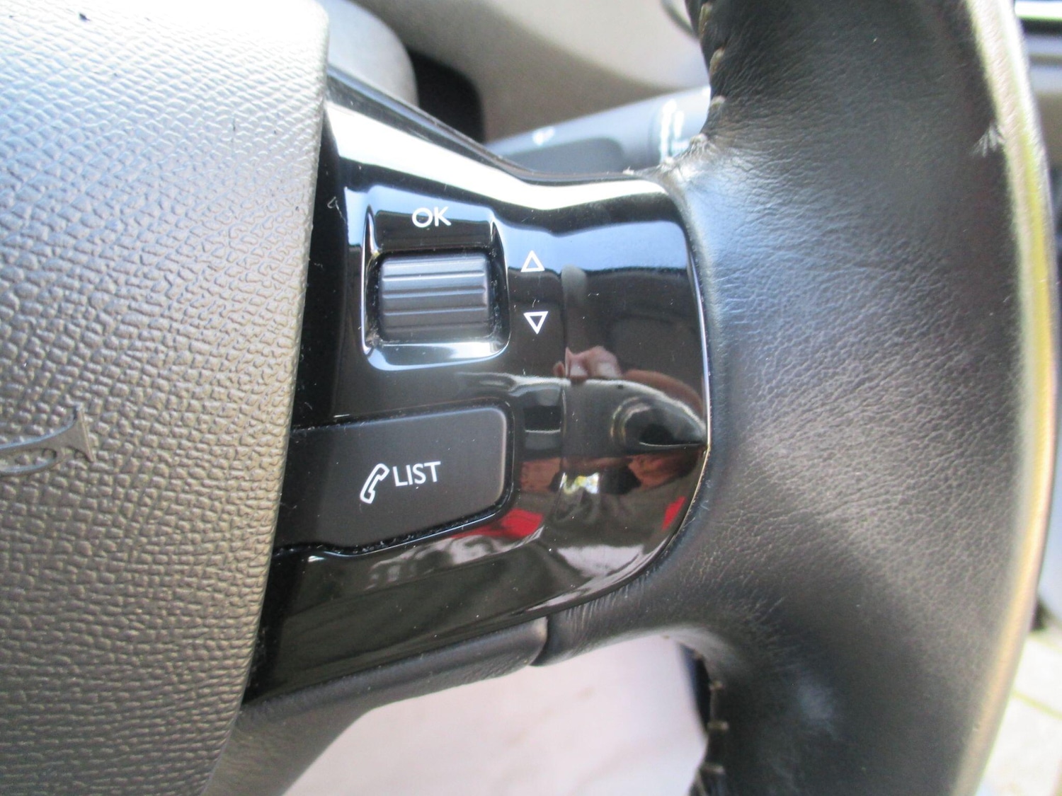 Used Peugeot 308 2014 for sale - 76215229: Photo 22