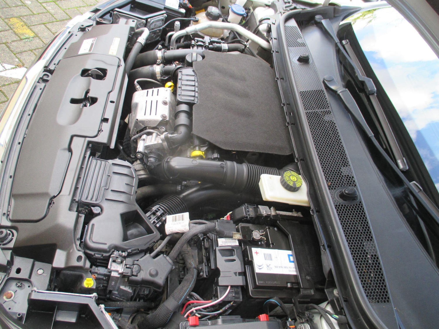 Used Peugeot 308 2014 for sale - 76215229: Photo 45