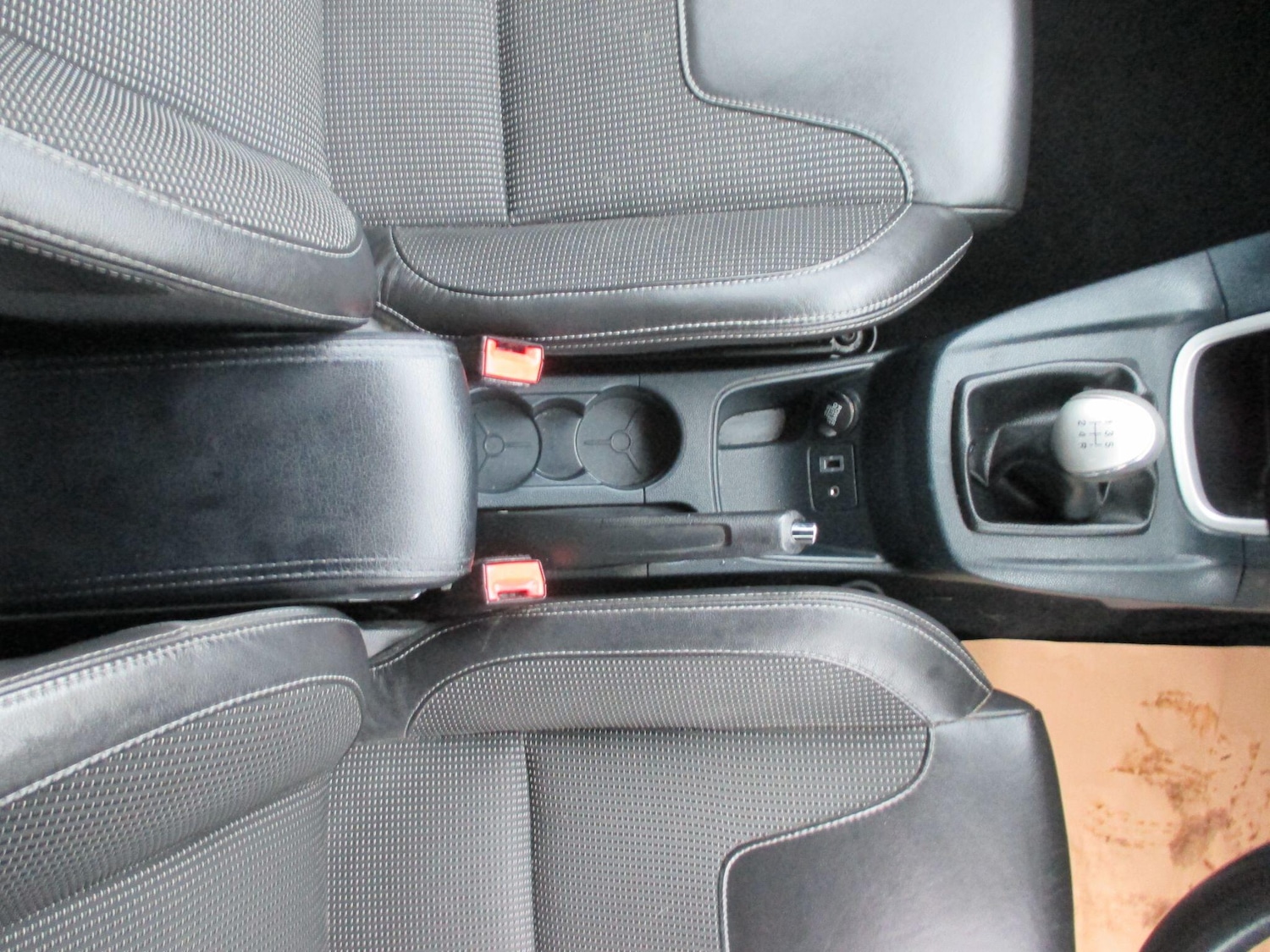 Used Ford Fiesta for sale - 77925953: Photo 28