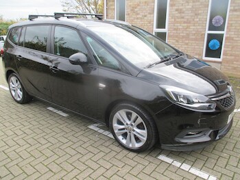 Vauxhall Zafira Tourer feature image