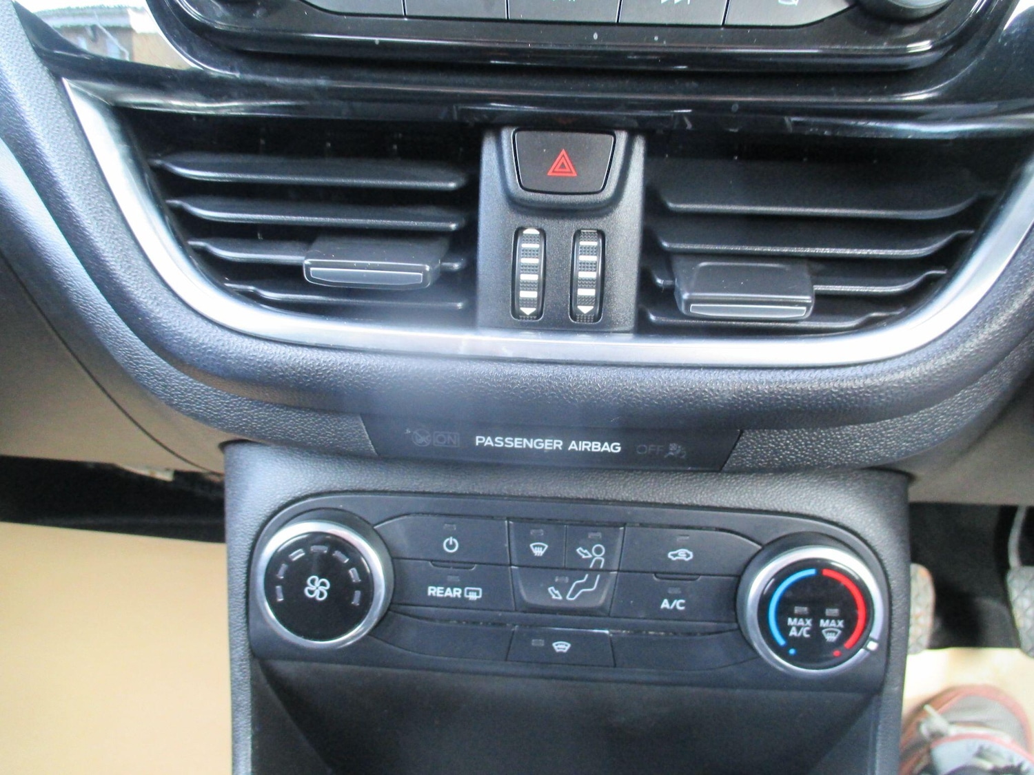 Used Ford Fiesta 2018 for sale - 76349629: Photo 19