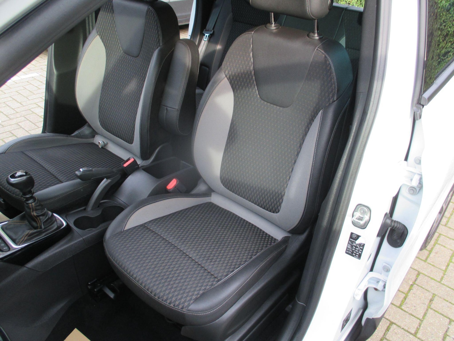 Used Vauxhall Crossland X 2019 for sale - 76166399: Photo 24