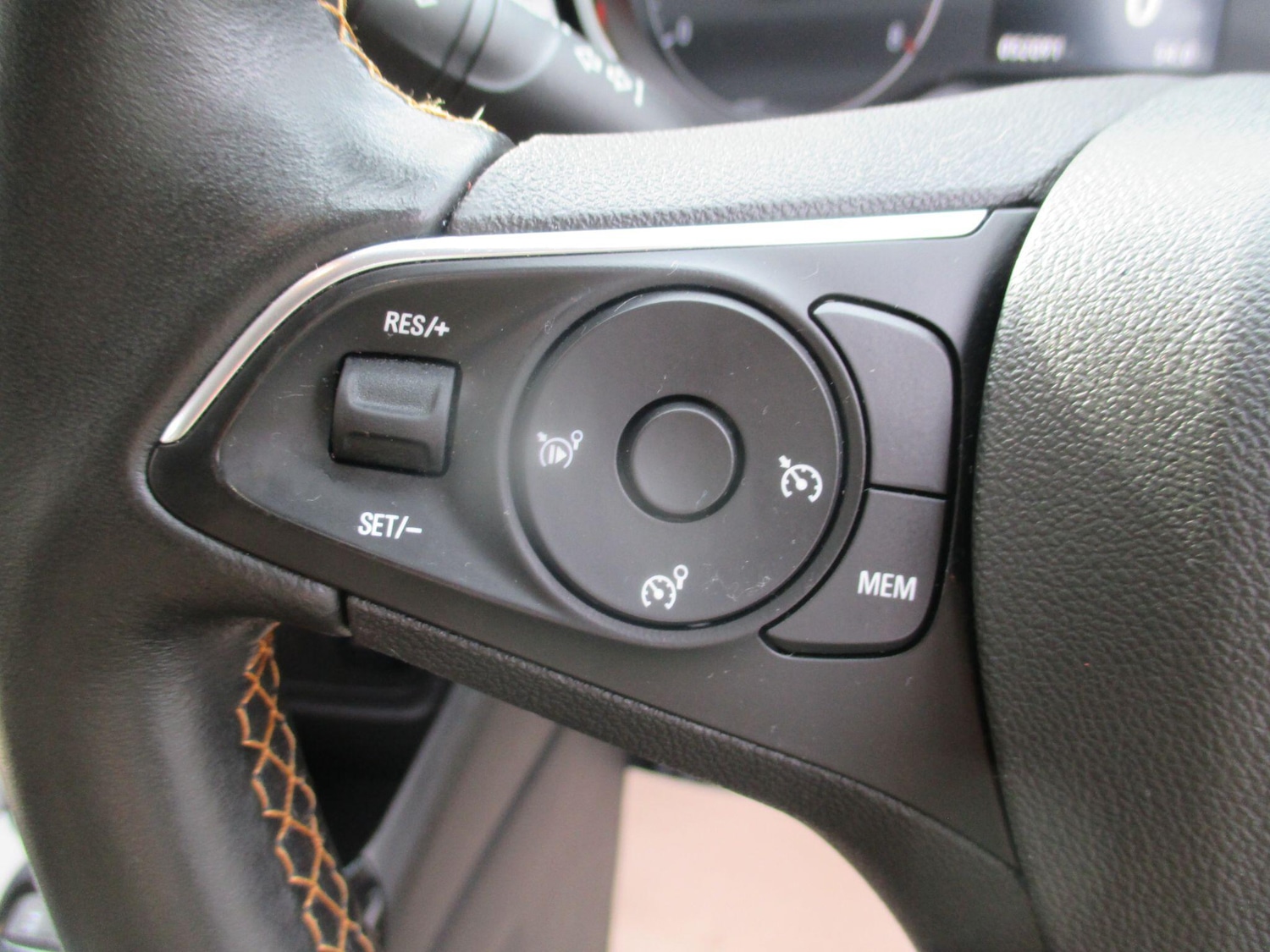 Used Vauxhall Crossland X 2019 for sale - 76166399: Photo 31