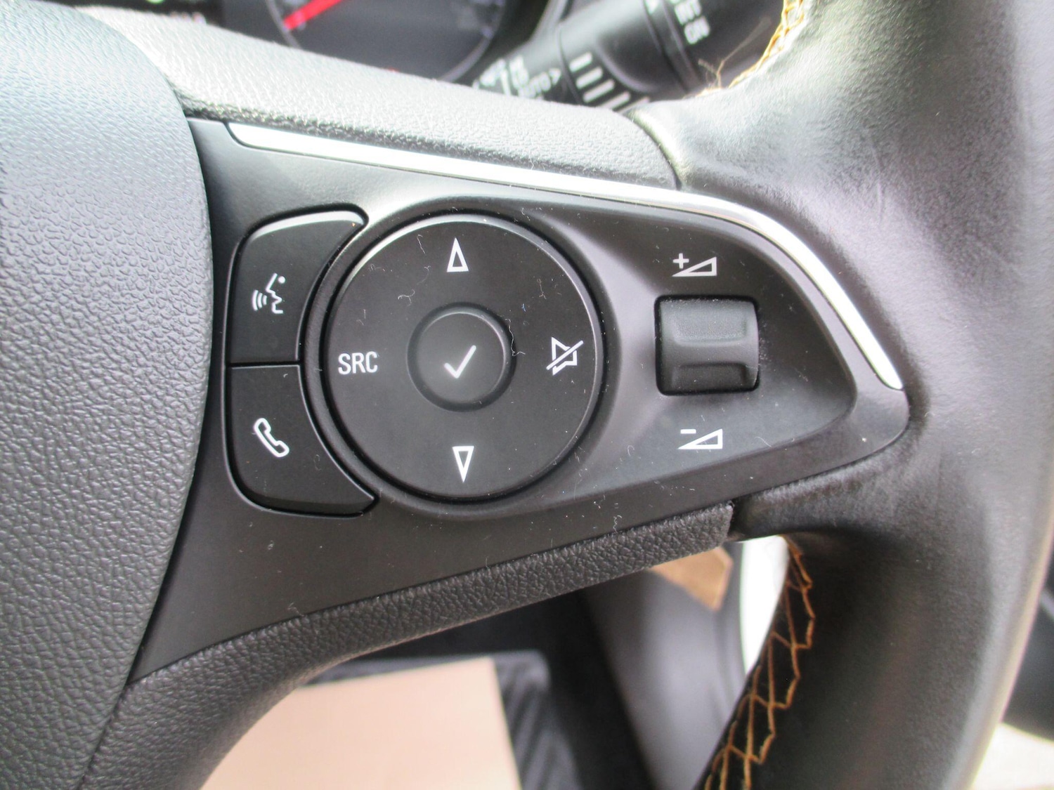 Used Vauxhall Crossland X 2019 for sale - 76166399: Photo 32