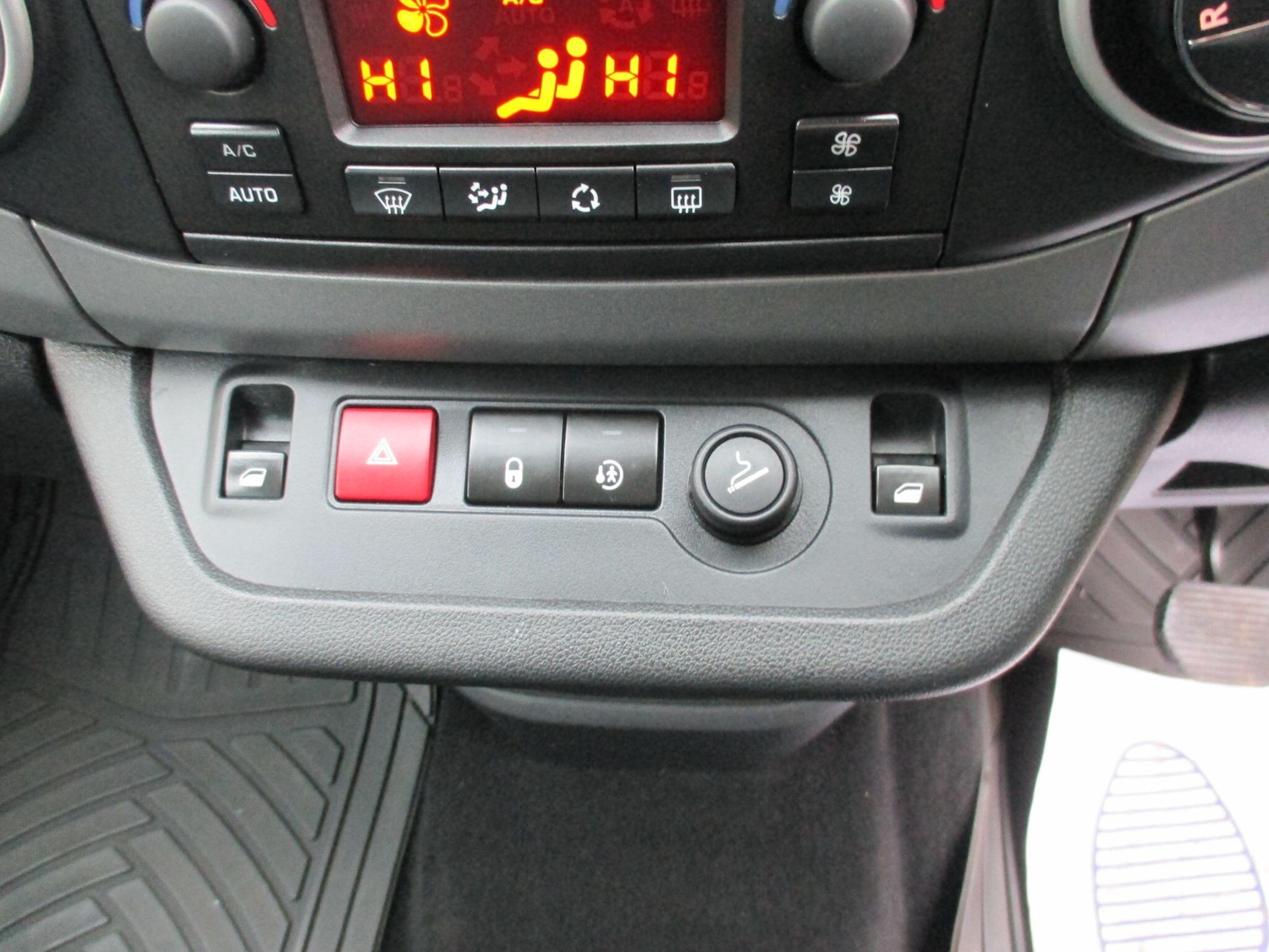 Used Citroen Berlingo Multispace 2018 for sale - 77066651: Photo 15