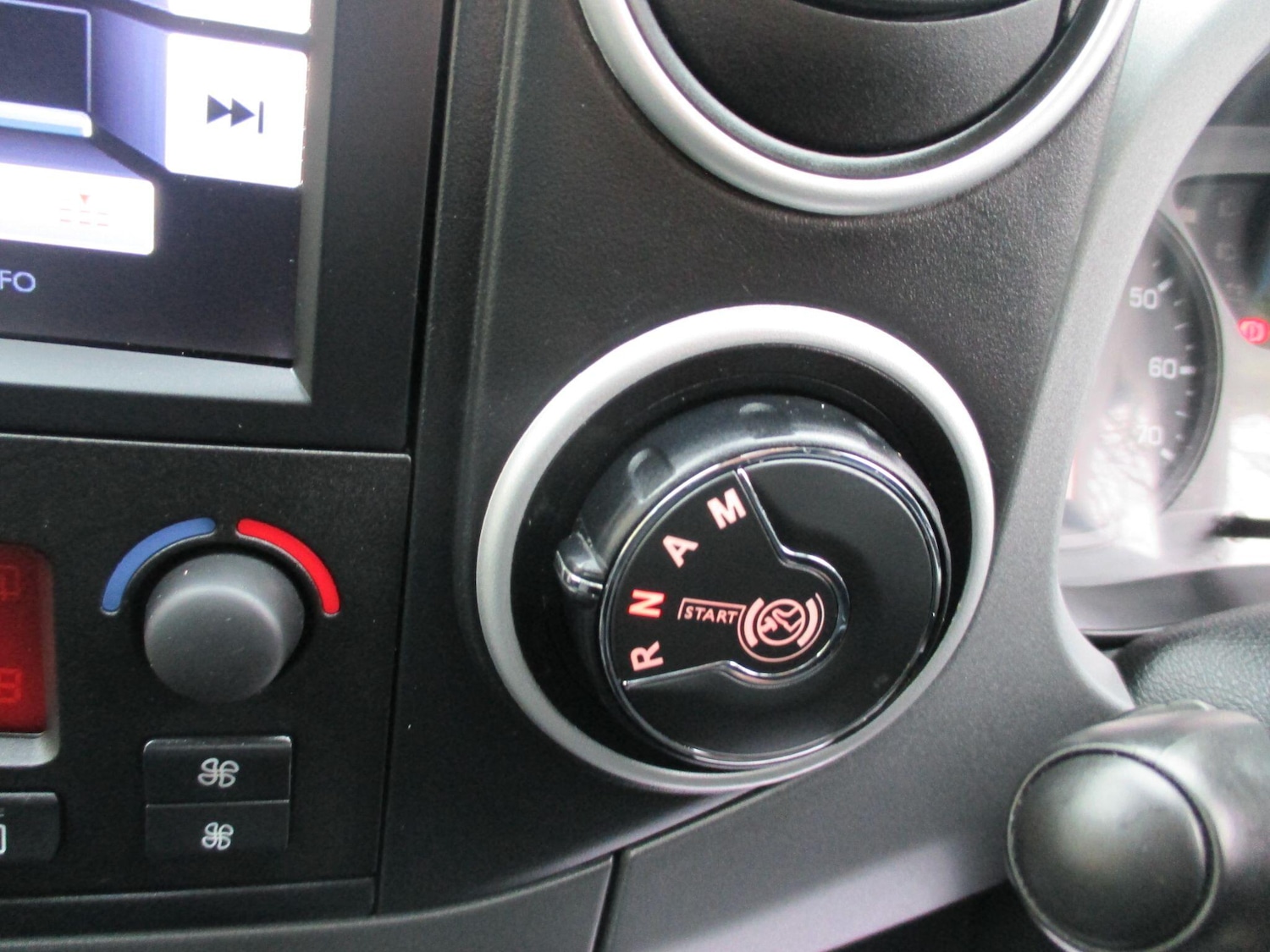 Used Citroen Berlingo Multispace 2018 for sale - 77066651: Photo 16