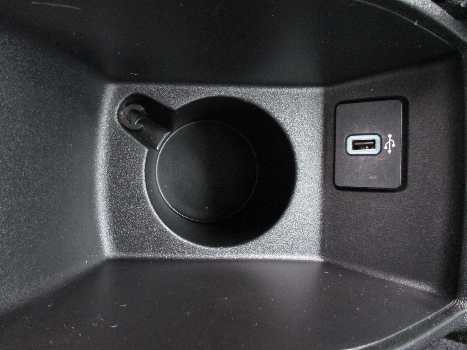 Used Ford Fiesta 2018 for sale - 77612888: Photo 38