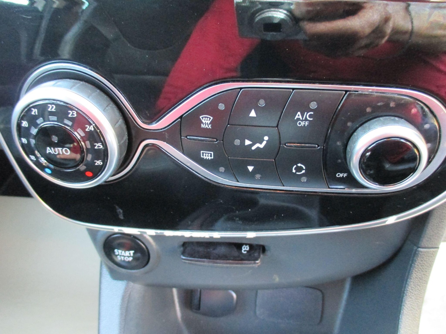 Used Renault Clio 2016 for sale - 77969732: Photo 20