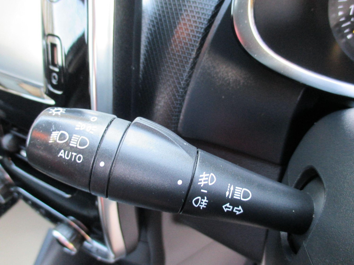 Used Renault Clio 2016 for sale - 77969732: Photo 30