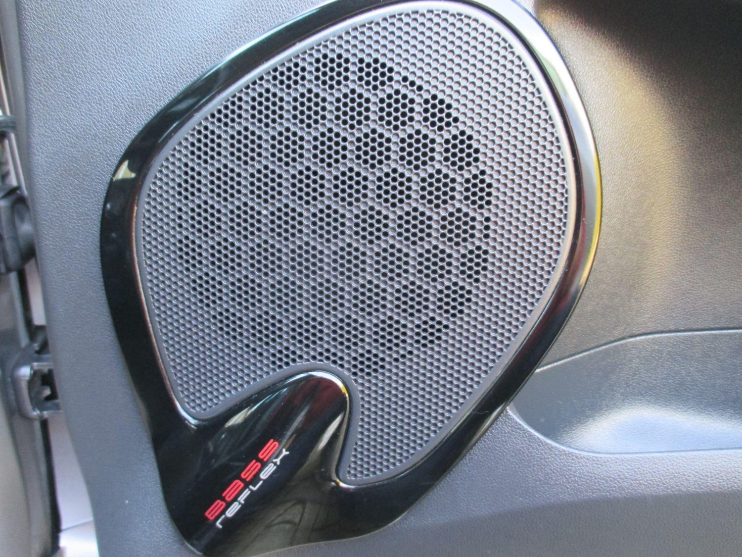 Used Renault Clio 2016 for sale - 77969732: Photo 40