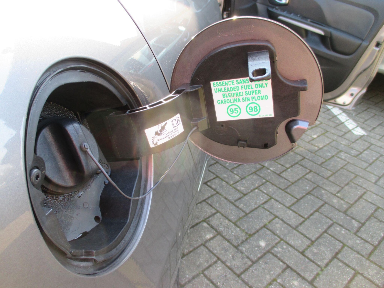 Used Renault Clio 2016 for sale - 77969732: Photo 45