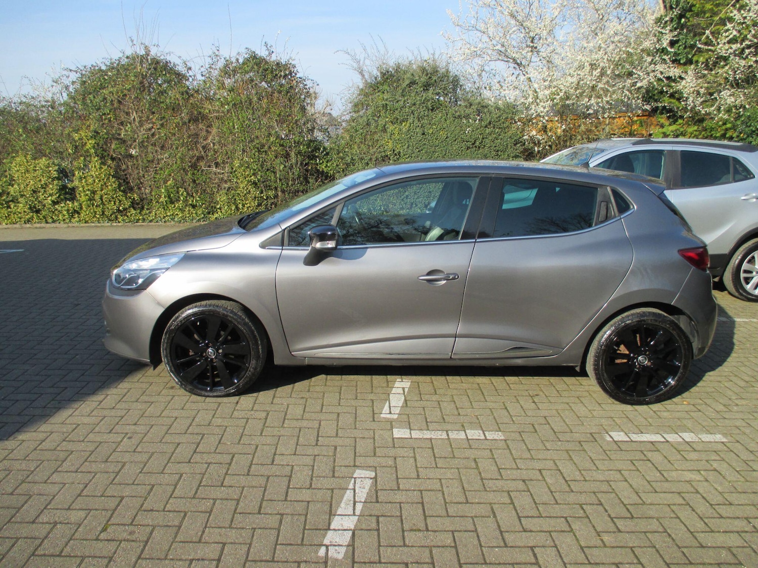 Used Renault Clio 2016 for sale - 77969732: Photo 5