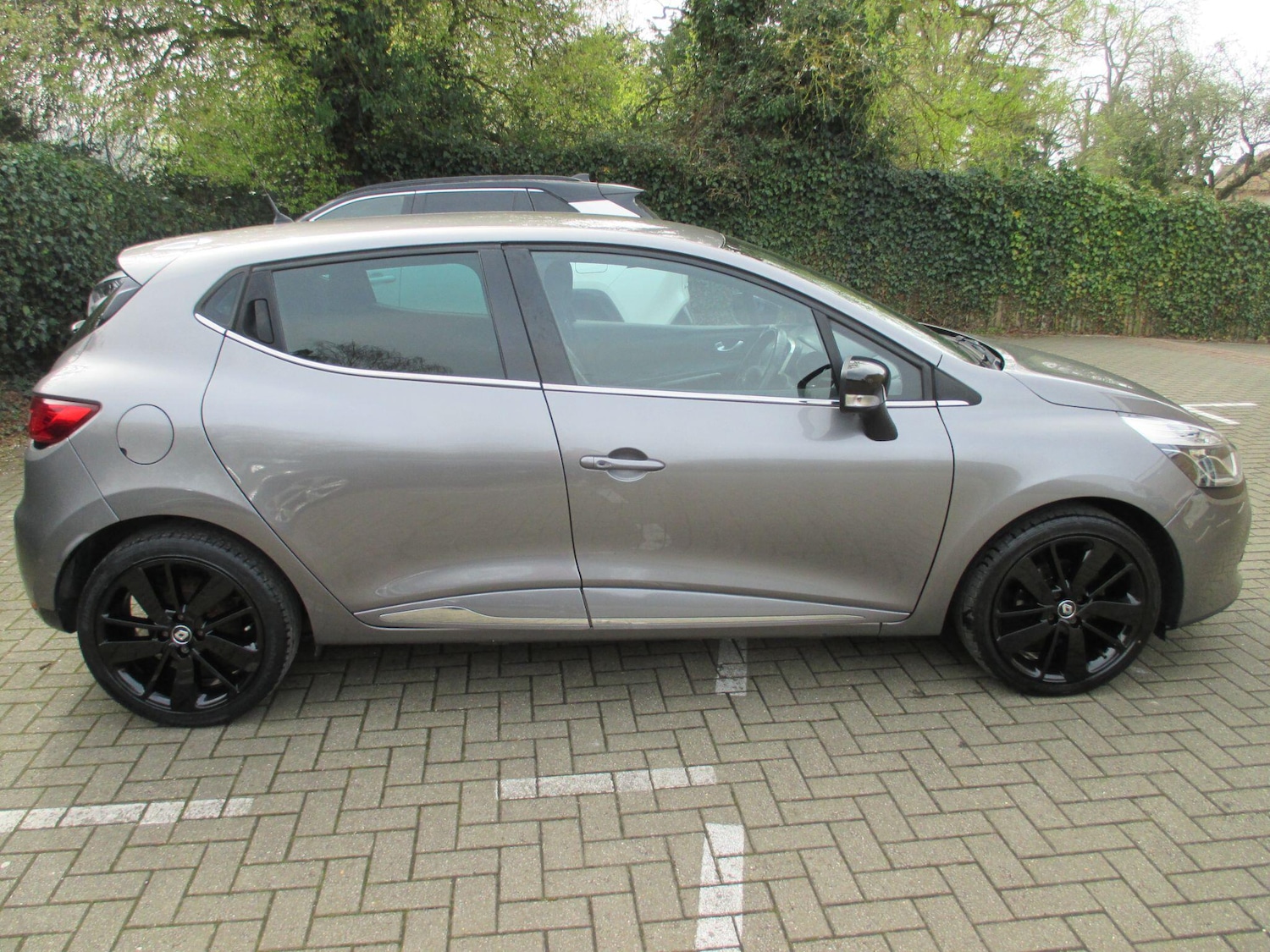 Used Renault Clio 2016 for sale - 77969732: Photo 6