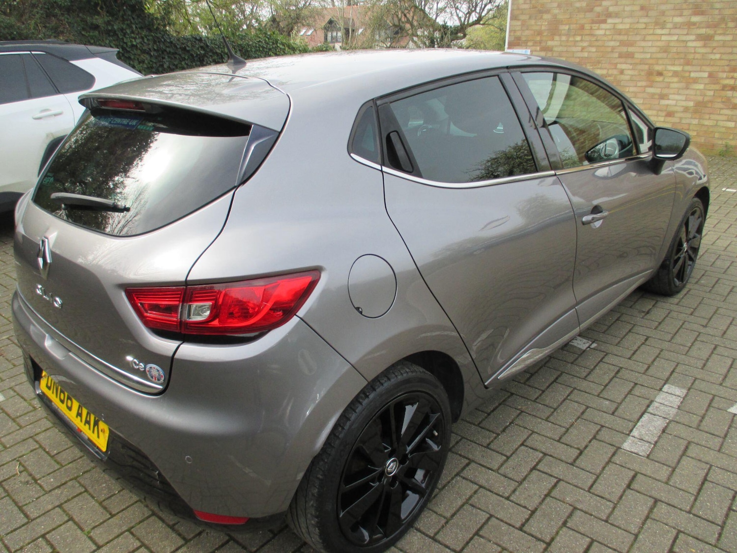 Used Renault Clio 2016 for sale - 77969732: Photo 8