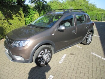 Used Dacia Sandero Stepway 2019 for sale - 78362885: Photo
