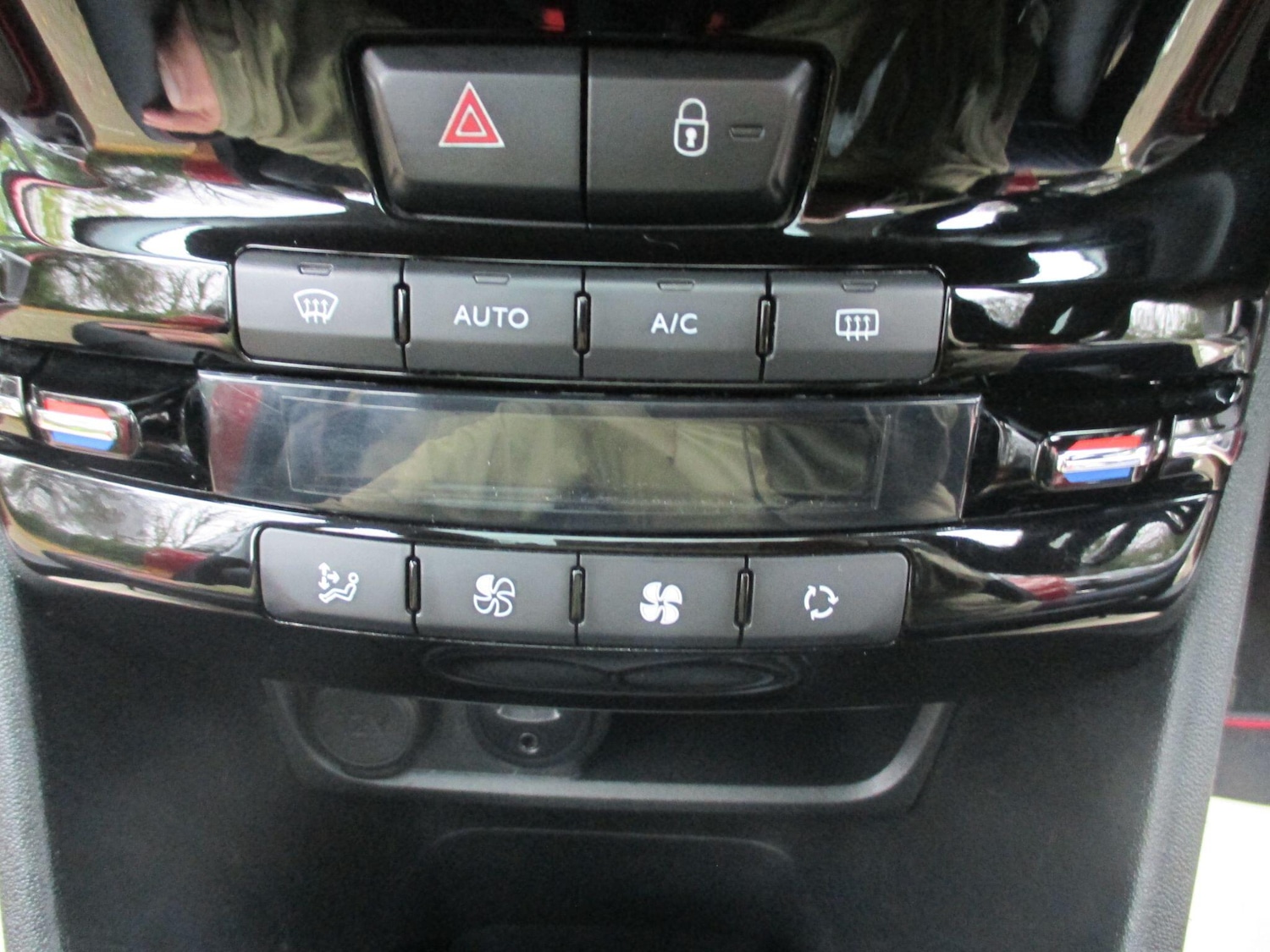 Used Peugeot 2008 2017 for sale - 76607801: Photo 20