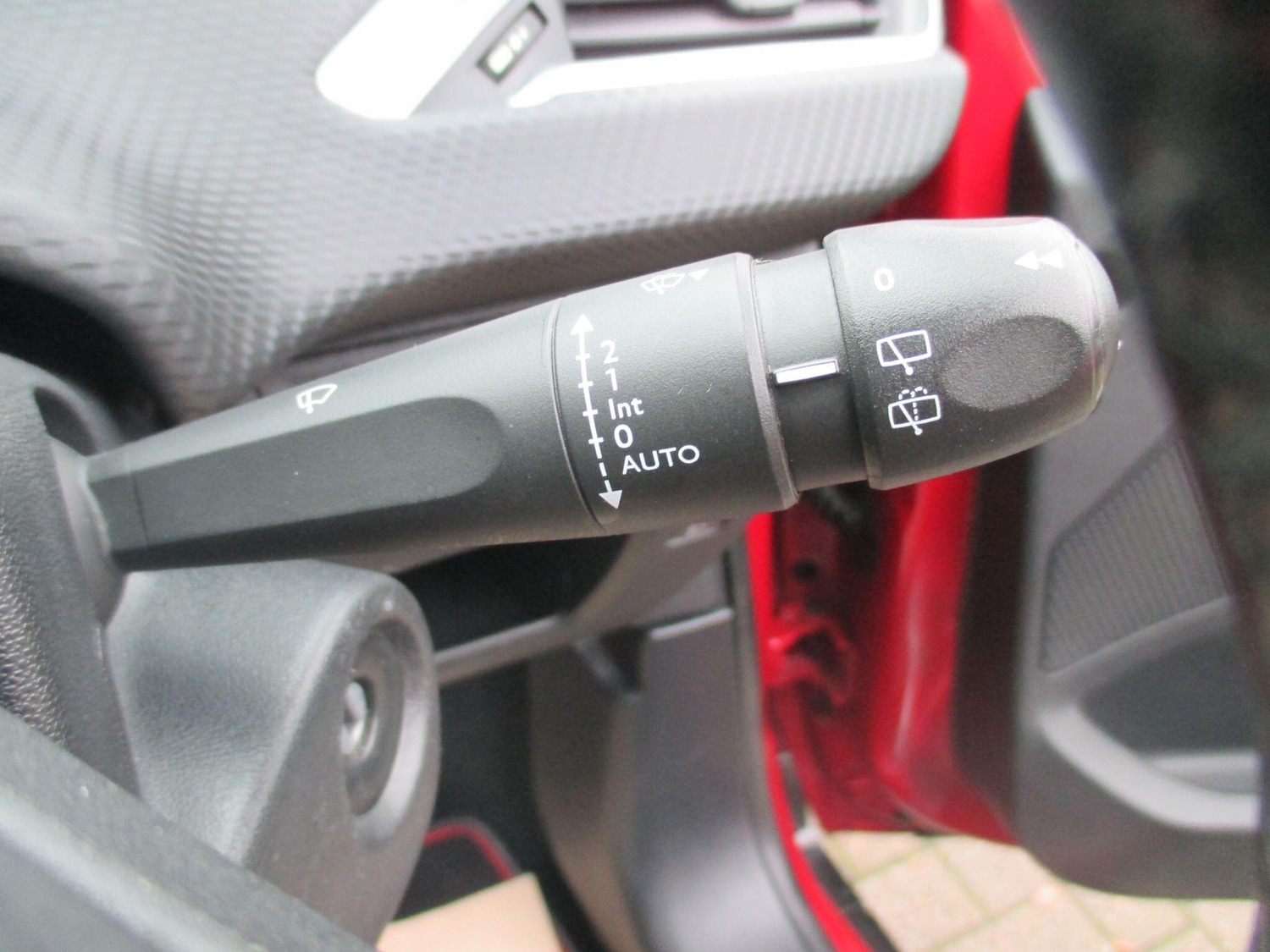 Used Peugeot 2008 2017 for sale - 76607801: Photo 33