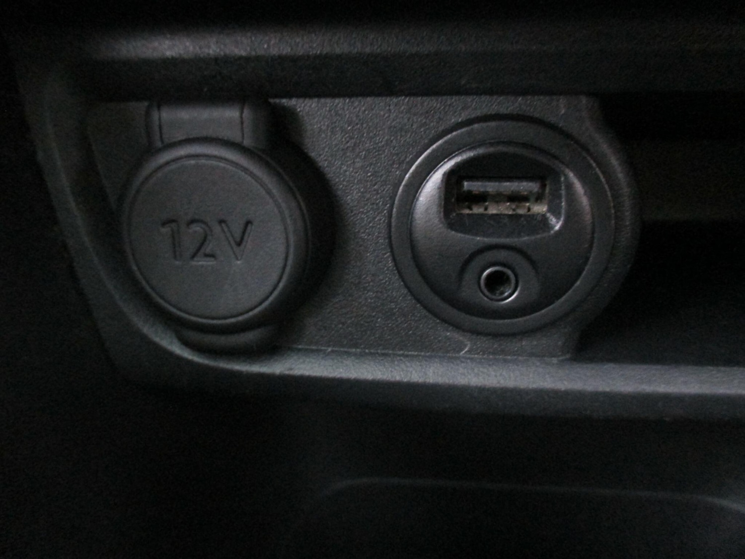 Used Peugeot 2008 2017 for sale - 76607801: Photo 35