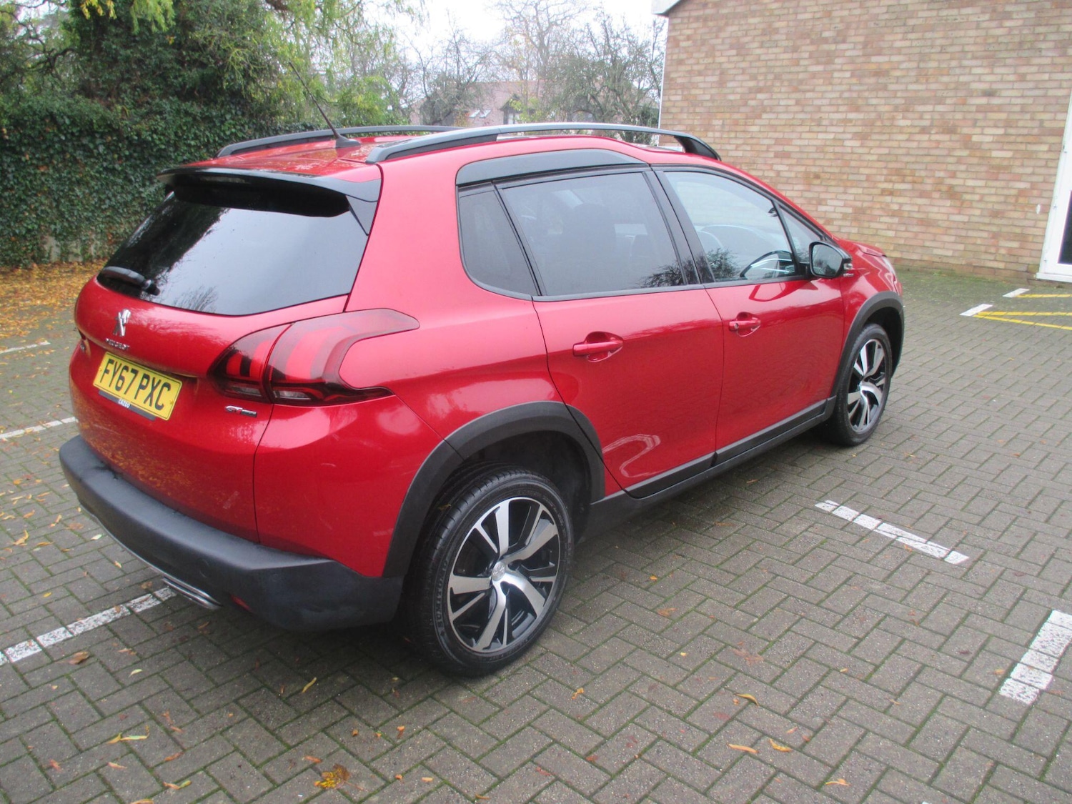 Used Peugeot 2008 2017 for sale - 76607801: Photo 5
