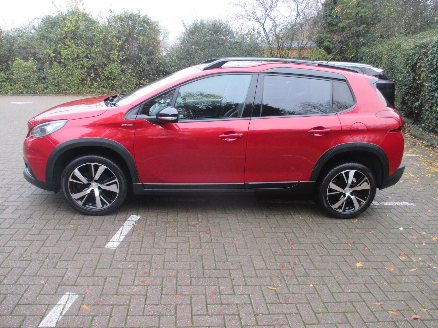Used Peugeot 2008 2017 for sale - 76607801: Photo 7